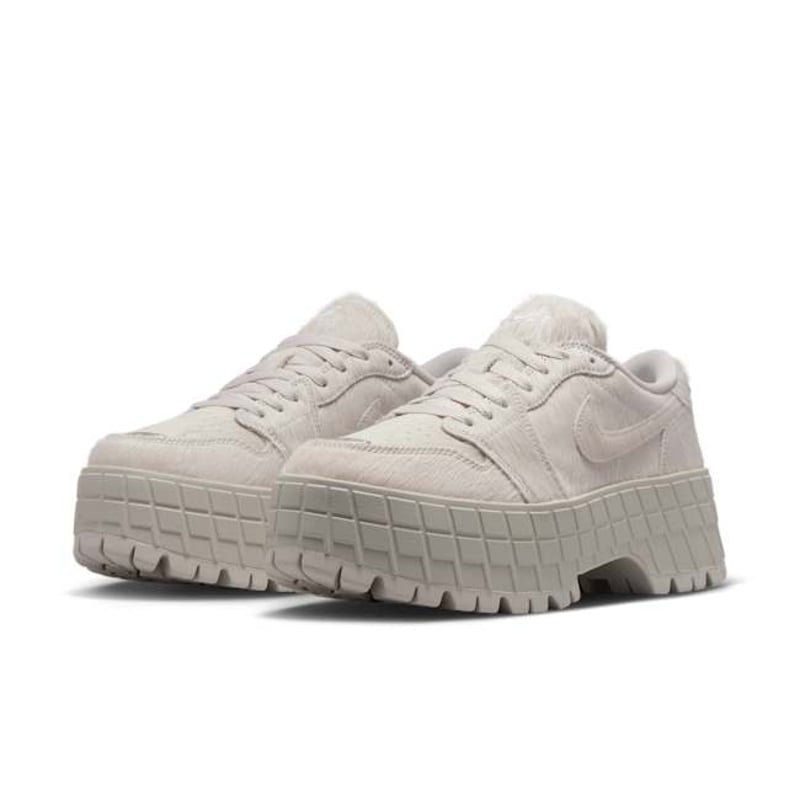 Jordan 1 Brooklyn Low IB7210-001 05
