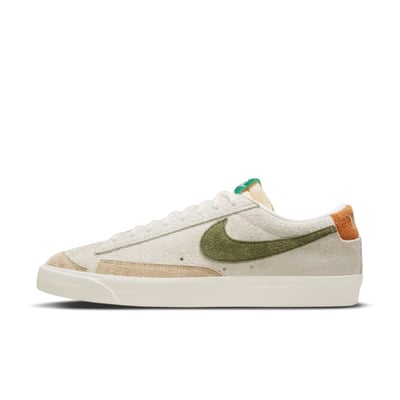 Nike Blazer Low '77 Premium DM7582-100