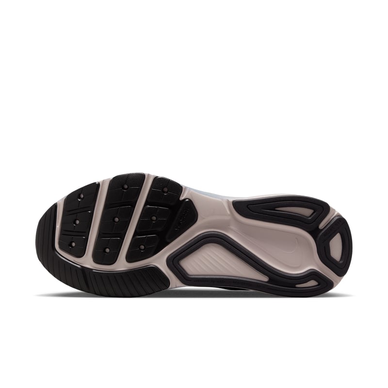 Nike Structure 26 SE HV1727-500 02