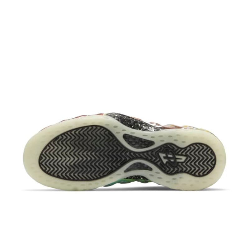 Nike Air Foamposite One CW6769-930 02