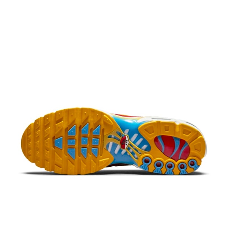 Nike Air Max Plus SE DC9332-600 02