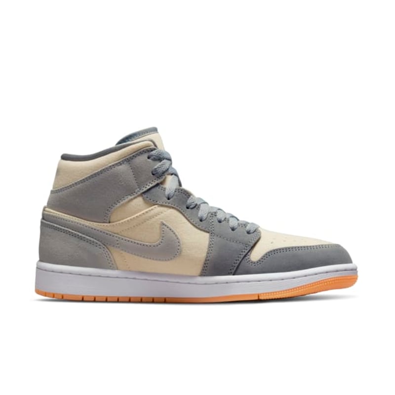 Jordan 1 Mid SE DN4281-100 03