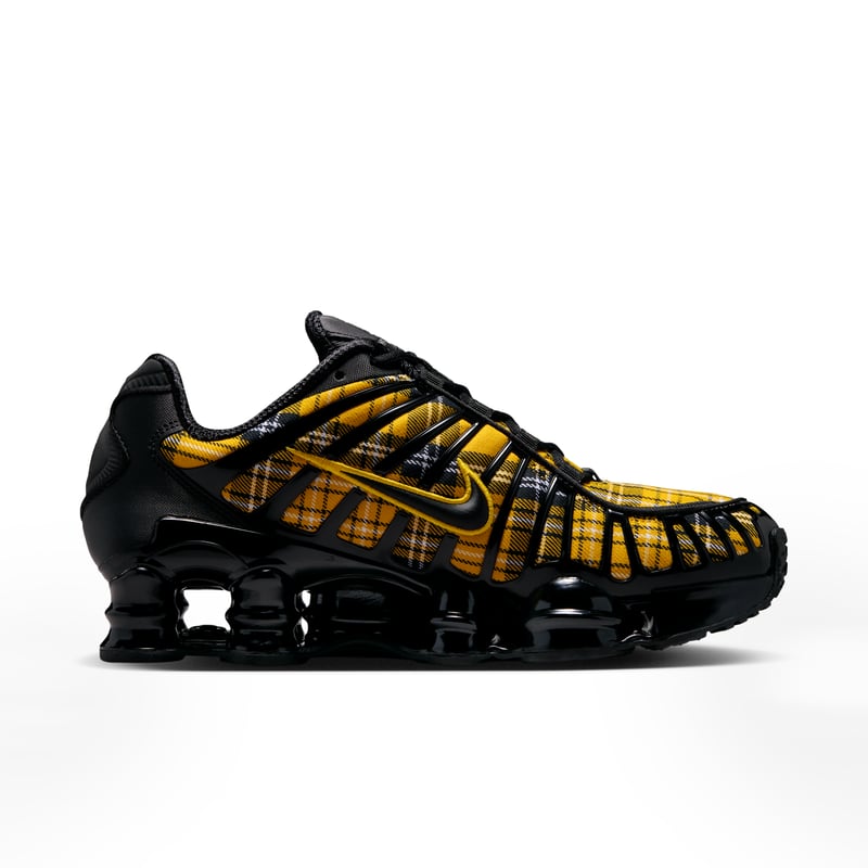 Sneakersy Nike Shox TL "Clueless" | Kobiety | Sportstyle | 03 | SPORTSHOWROOM