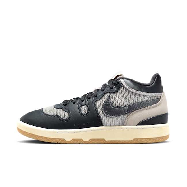 Nike Attack x Social Status