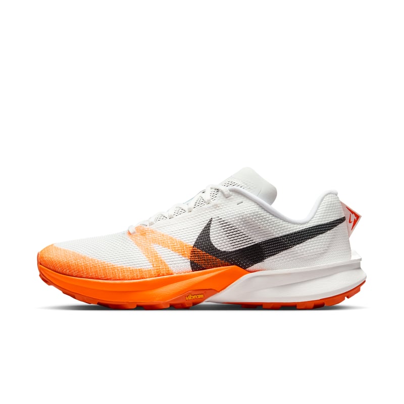 Trailová bežecká obuv Nike Kiger 10 "Photon Dust & Total Orange" | Muži | Vonkajšie | 01 | SPORTSHOWROOM