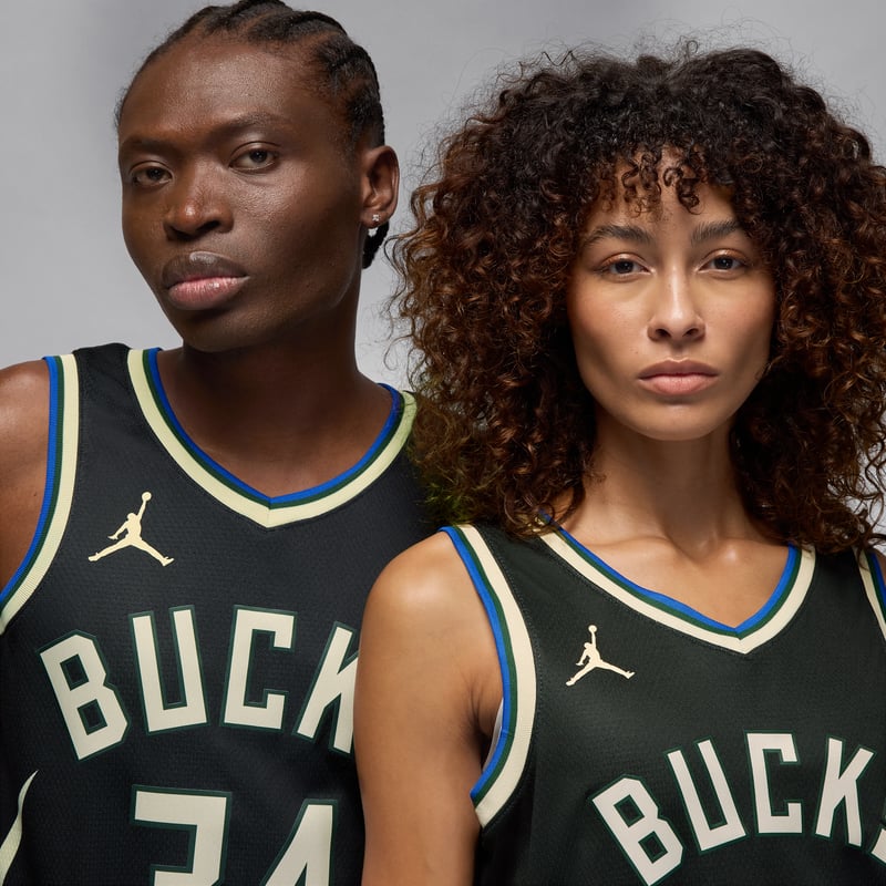 Nike Jordan Milwaukee Bucks Statement Edition Dri-FIT NBA Swingman DO9533-010 03