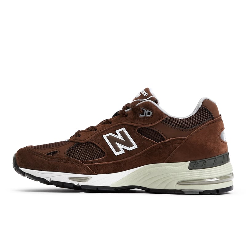 New Balance Made in UK 991v1 W991BGW 02