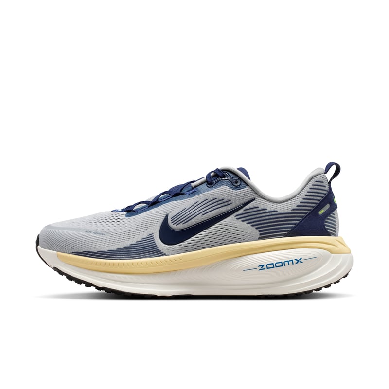 Nike Vomero 18 IR1812-012 01