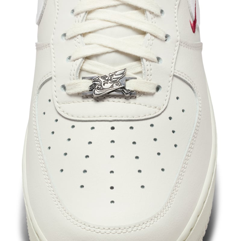 Nike Air Force 1 '07 SE trainers "LNY" | Men | SportStyle | 10 | SPORTSHOWROOM
