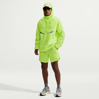 Nike Stride Dri-FIT Brief-Lined Shorts "Light Lemon Twist" | Herren | Laufen | 01 | SPORTSHOWROOM
