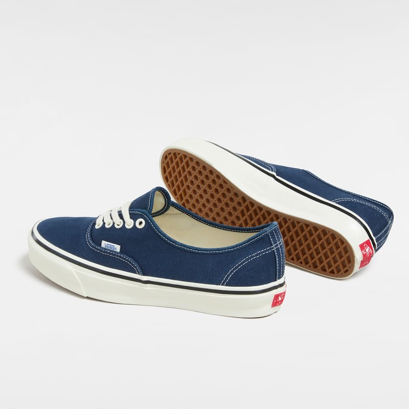 Vans Premium Authentic VN000D5KJDU 03