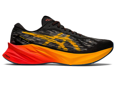 ASICS Novablast 3 1011B458-001 01