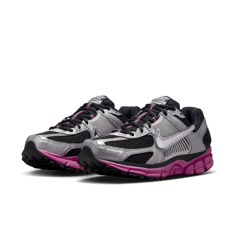 Nike Zoom Vomero 5 trainers "Off Noir & Fire Pink" | Women | SportStyle | 04 | SPORTSHOWROOM