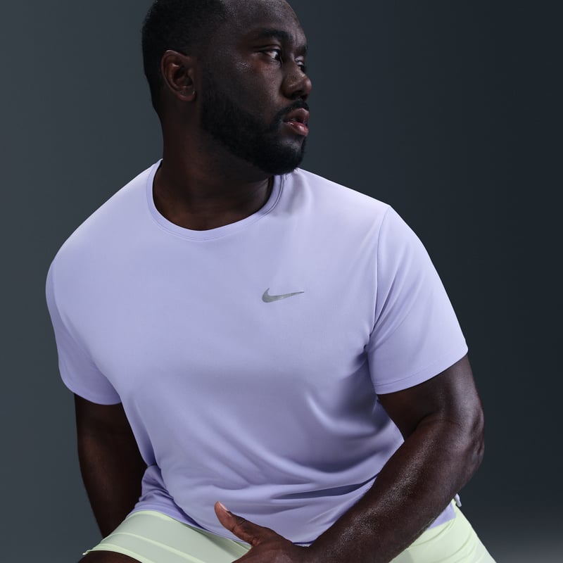Majica Nike Miler Dri-FIT "Hydrangeas" | Moški | Tek | 09 | SPORTSHOWROOM