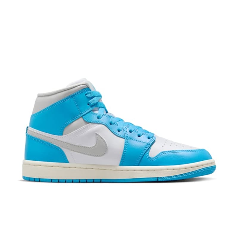 Jordan 1 Mid BQ6472-400 03