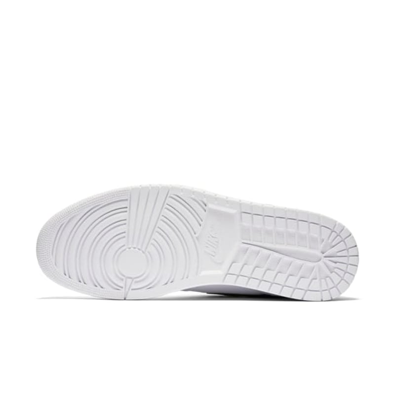 Jordan 1 Retro High OG Premium 555088-102 02