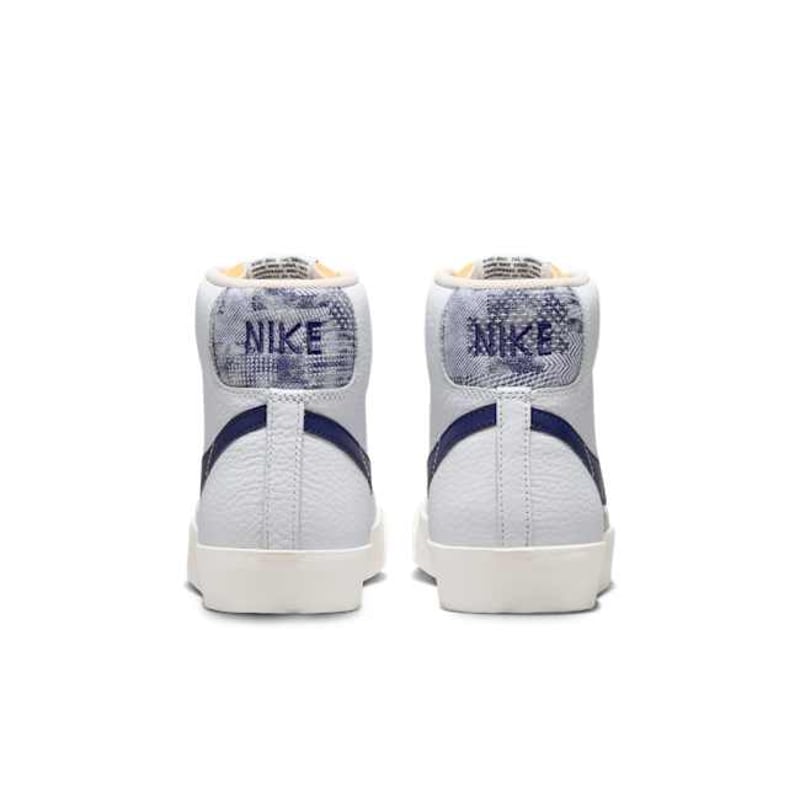 Nike Blazer Mid '77 FN6877-100 06