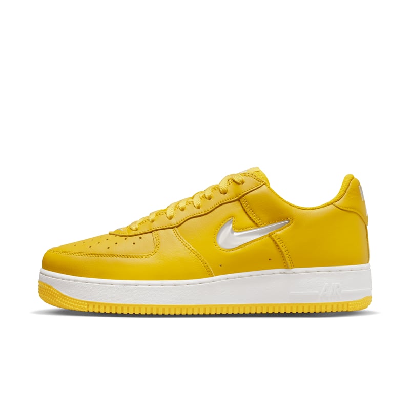 Nike Air Force 1 Low Retro FJ1044-700 01