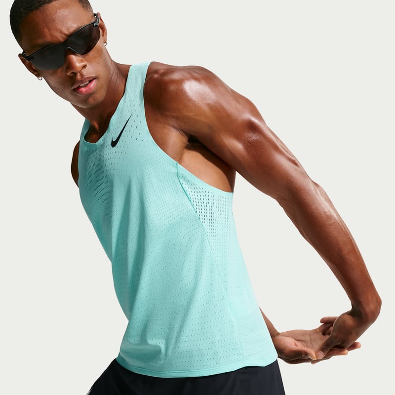 Nike AeroSwift Dri-FIT ADV FN3352-010 04