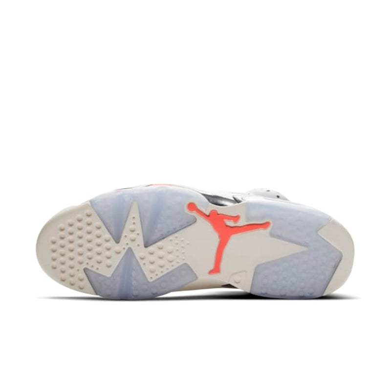 Jordan 6 Retro 384664-104 02