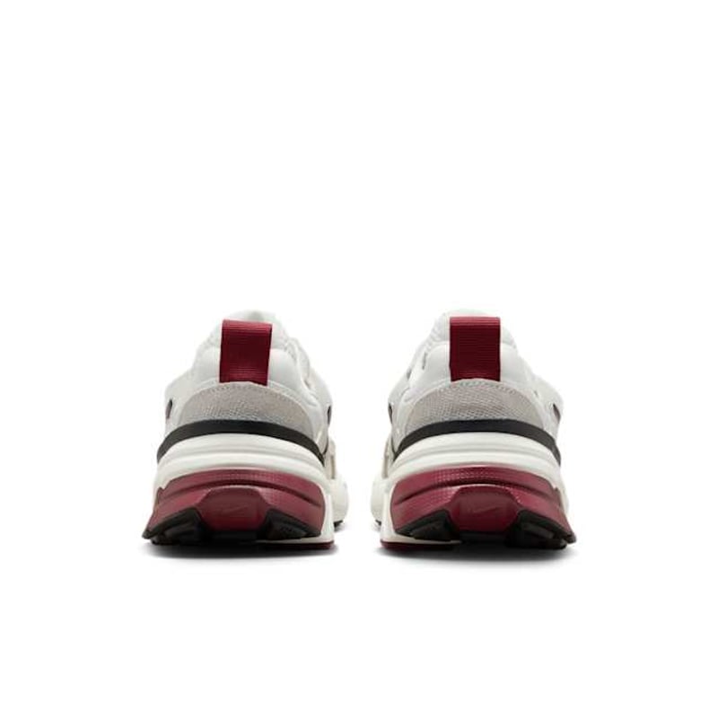 Nike V2K Run SE HQ3500-100 06