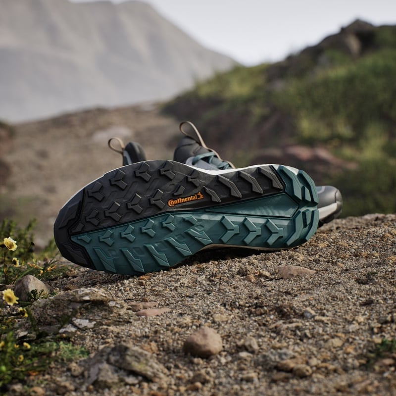 adidas Terrex Free Hiker 2.0 Low JQ9905 03