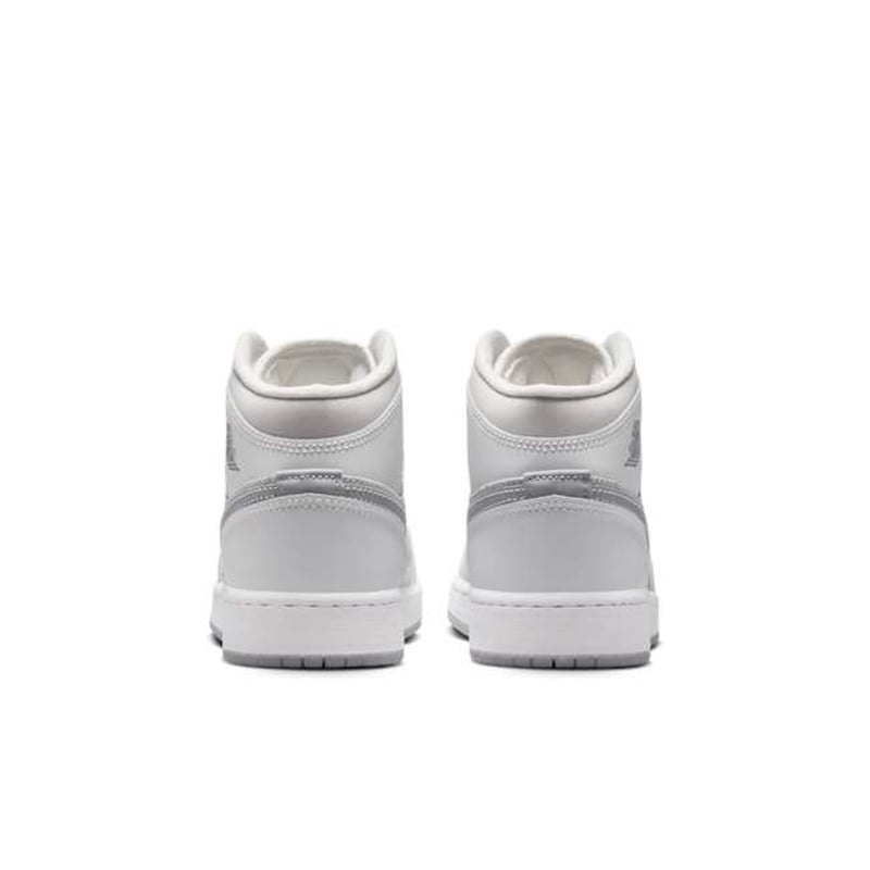 Jordan 1 Mid SE HQ3600-121 06