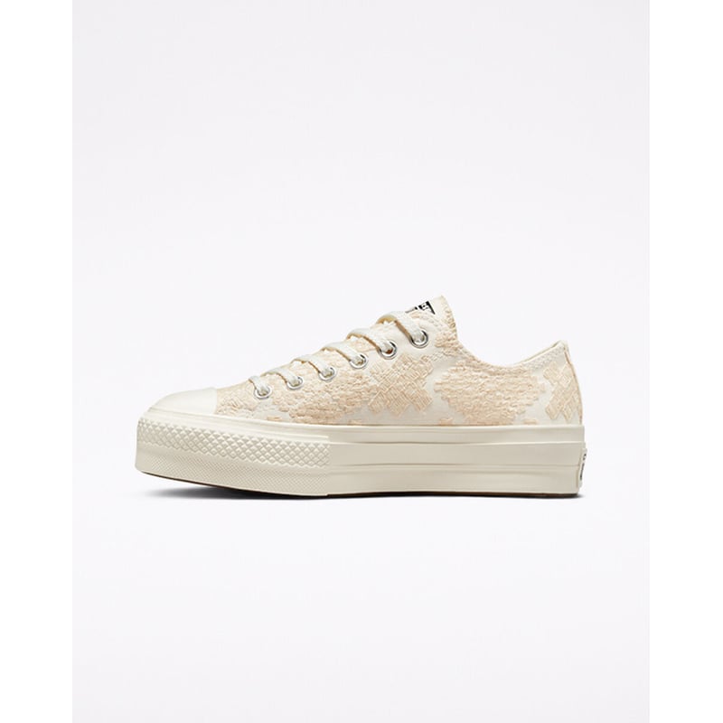 Converse Chuck Taylor All Star Lift Platform Low A02225C 03
