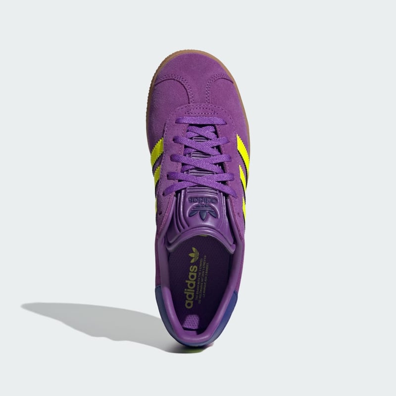adidas Gazelle JP7126 02
