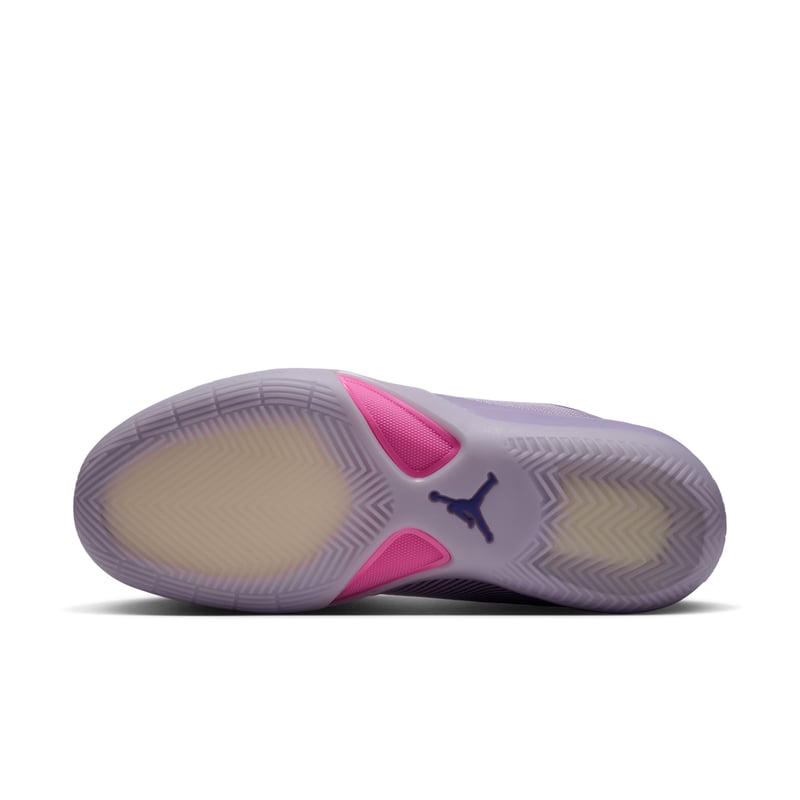 Jordan Triangle Basketballschuhe "Bright Concord & Urban Lilac" | Herren | Basketball | 02 | SPORTSHOWROOM
