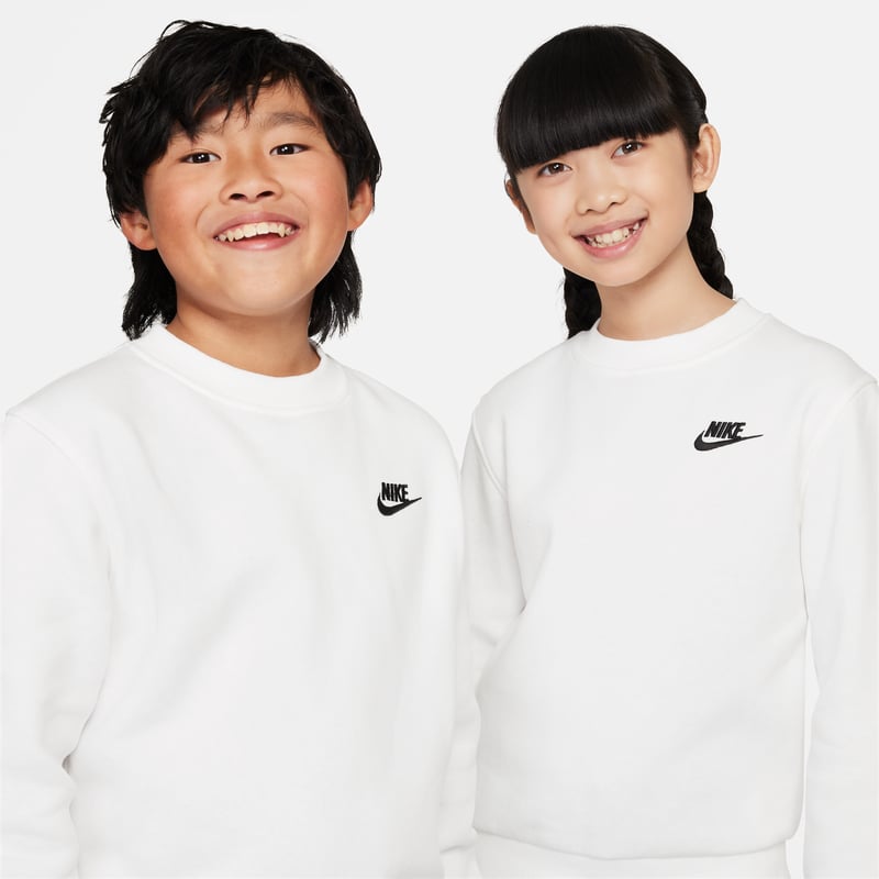 Nike Club Fleece FD3006-100 03