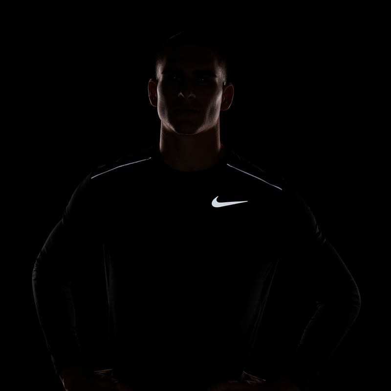 Nike Miler Dri-FIT Long-Sleeve Shirt "Black" | Men | Running | 07 | SPORTSHOWROOM