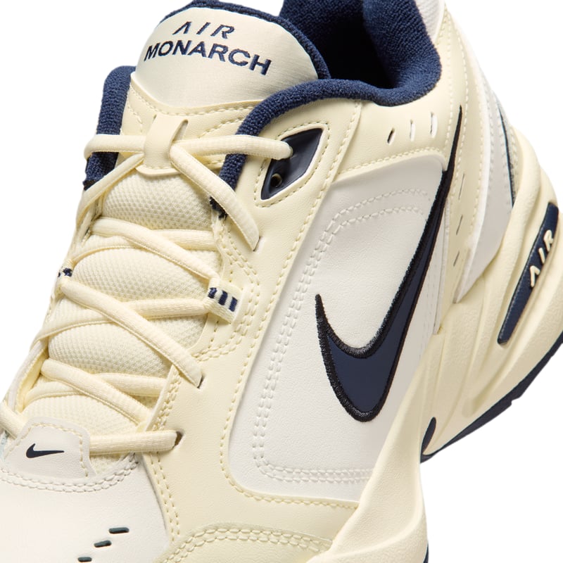 Nike Air Monarch IV 415445-104 07