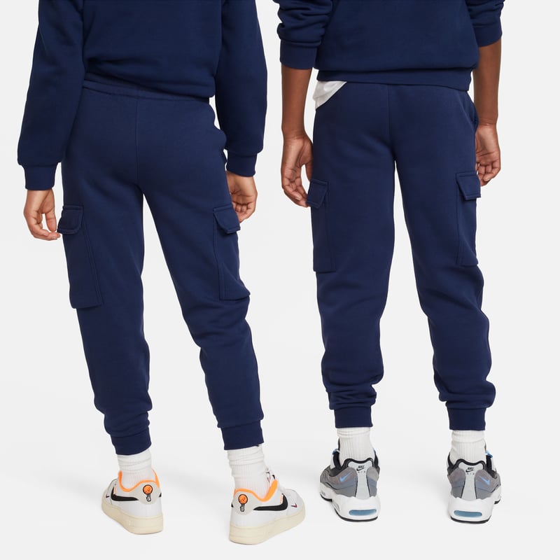 Nike Club Fleece Cargo FD3012-410 02