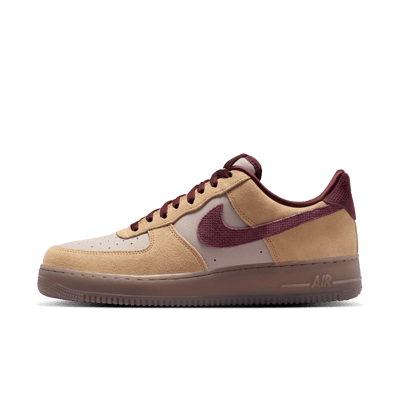 Superge Nike Air Force 1 '07 Premium "Linen & Burgundy Crush" | Moški | Sportstyle | 01 | SPORTSHOWROOM