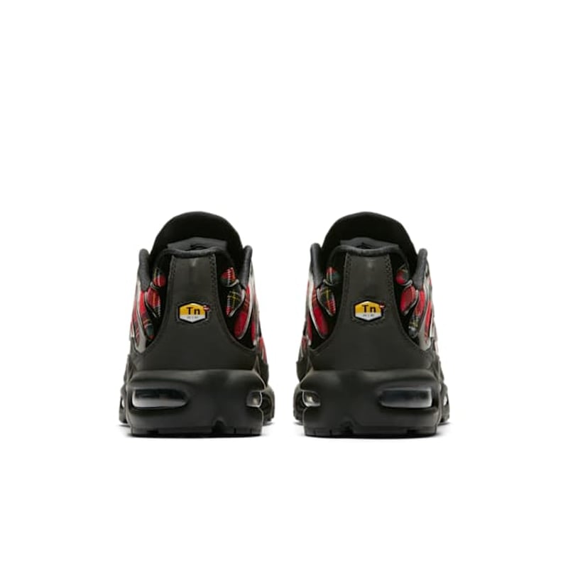 Nike Air Max Plus AV9955-001 06