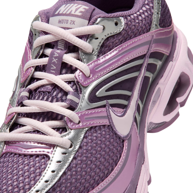 Baskets Nike Air Max Moto 2K "Violet Dust & Pink Foam" | Femme | Sportstyle | 07 | SPORTSHOWROOM