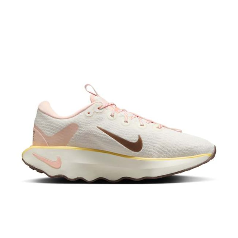 Nike Motiva HV5988-121 03