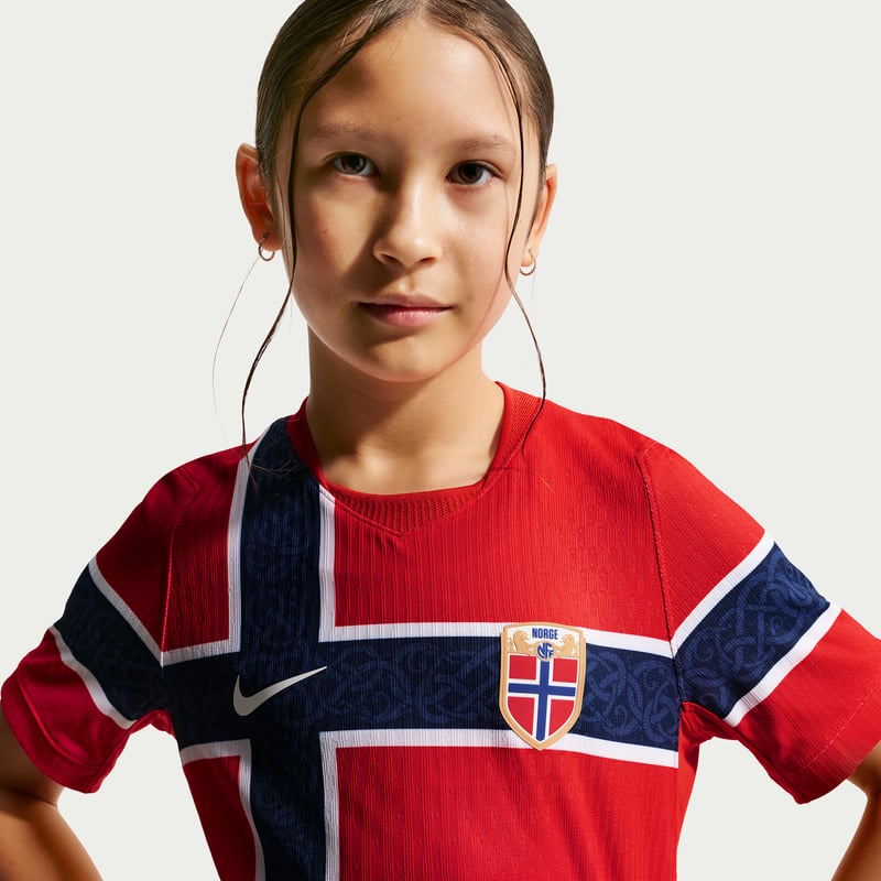 Nike Norway 2026 Match Home Aero-FIT Authentic IB5052-673 02