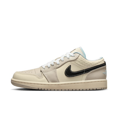 Jordan 1 Low SE HQ3440-101