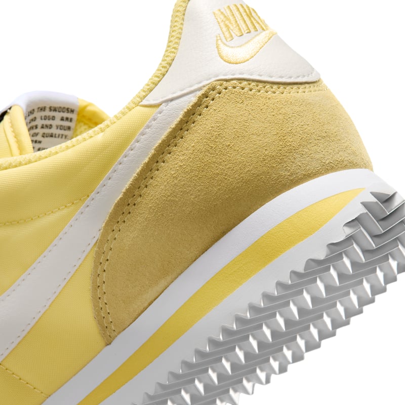 Обувки Nike Cortez Textile "Soft Yellow & Safety Orange" | Жени | Sportstyle | 08 | SPORTSHOWROOM