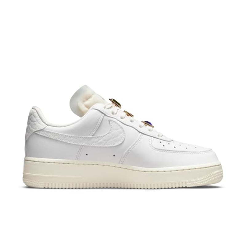 Nike Air Force 1 Low Premium DN5463-100 03