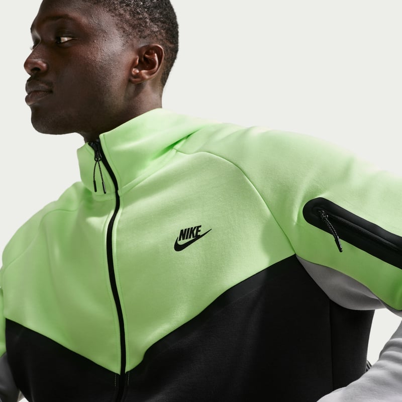 Nike Tech Fleece Windrunner HV0949-361 08