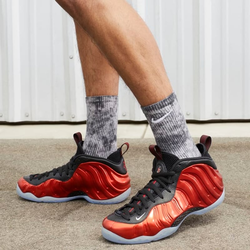 Nike Air Foamposite One DZ2545-600 02