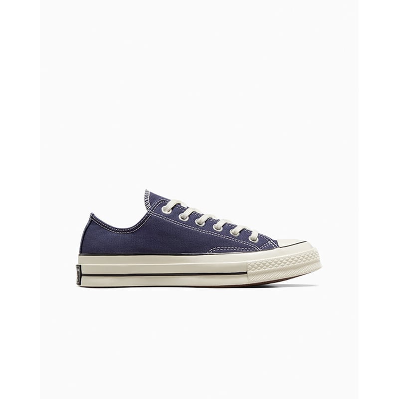 Converse Chuck 70 Vintage Canvas Low A04592C 01