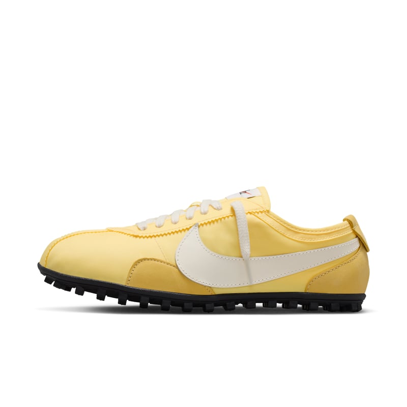 Nike Moon Shoe OG IW0955-700 01