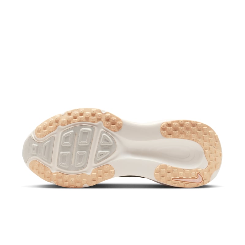 Nike Vomero 18 HM6804-012 02