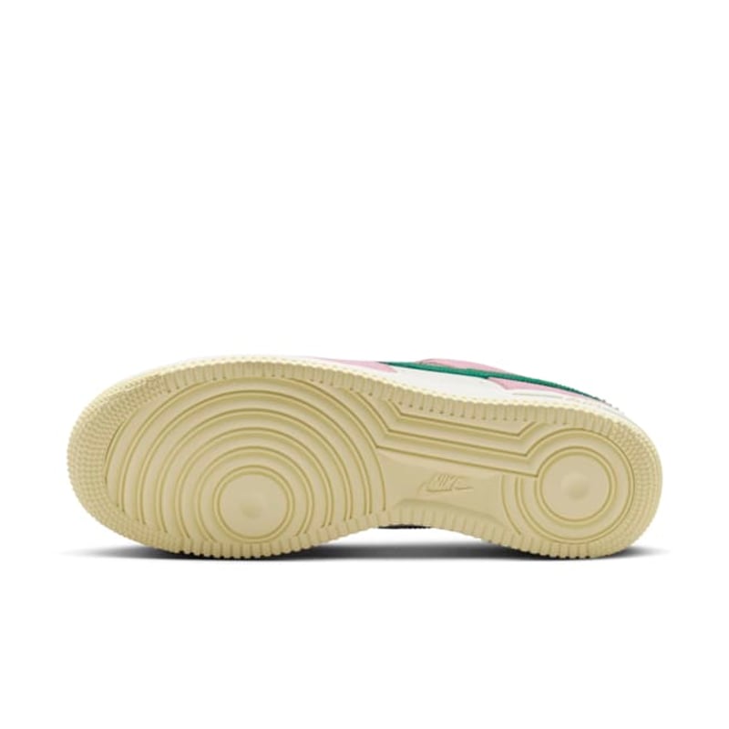 Nike Air Force 1 '07 LV8 FV9346-100 02