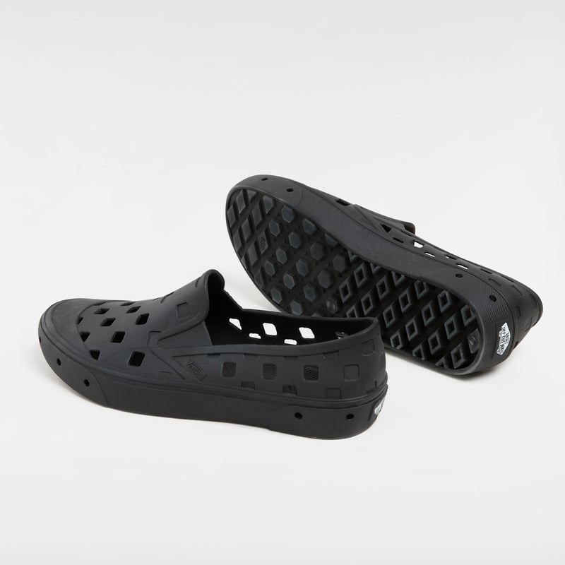 Vans Slip-on TRK VN0A5HF8BLK 03