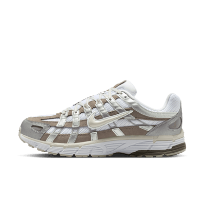 Nike P-6000 sneakers "Cave Stone & Light Bone" | Dame | Sportstyle | 00 | SPORTSHOWROOM